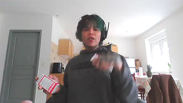 serena  vedette online show from 02.12.25