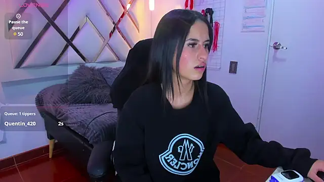 Belinda Braund online show from 03.17.25