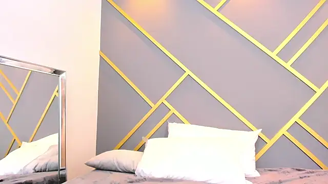 Snapshot of Alaia_Colins chatting on 03.03.25 Alaia Colins online show from 03.03.25