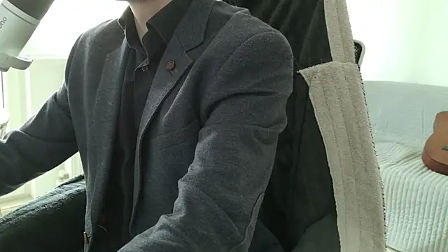Snapshot of Moonsire1 chatting on 04.11.26 Moonsire1 online show from 04.11.26