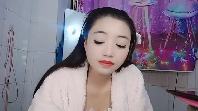 Snapshot of ManMan-520 chatting on 02.05.25 ManMan-520 online show from 02.05.25