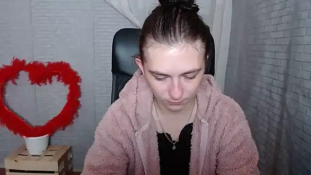 Snapshot of AmandaJi_ chatting on 10.01.25 AmandaJi  online show from 10.01.25