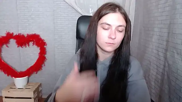 Snapshot of AmandaJi_ chatting on 10.04.25 AmandaJi  online show from 10.04.25