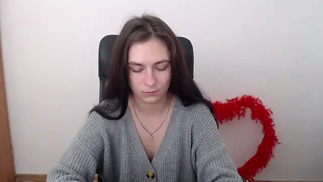 Snapshot of AmandaJi_ chatting on 10.29.25 AmandaJi  online show from 10.29.25