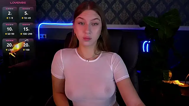 AureliaBliss  online show from 09.18.25