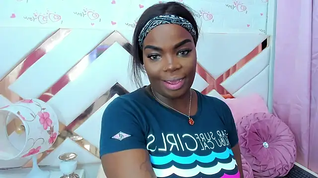 NatyParker online show from 02.05.25