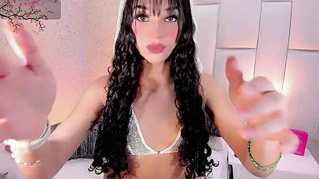 Angeles Busst online show from 02.08.26