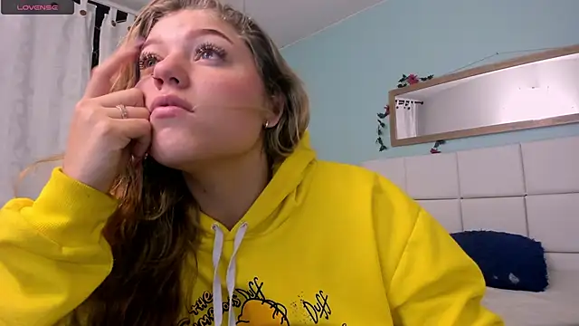 Snapshot of alaia_greyy chatting on 02.27.25 alaia greyy online show from 02.27.25