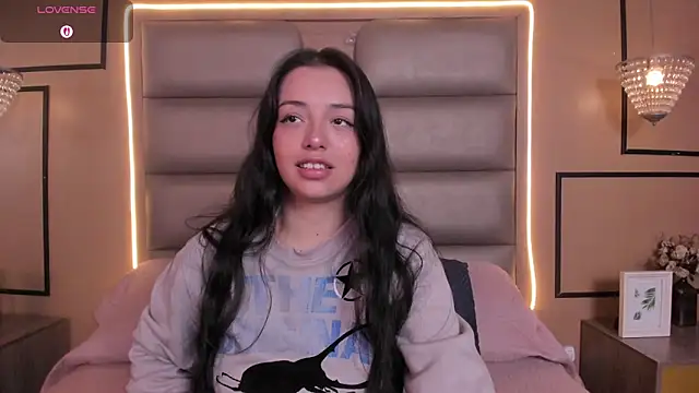 CAYLINCOLLINS online show from 02.24.26