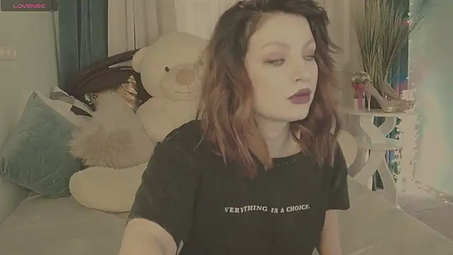 Snapshot of BritneyBarker chatting on 05.23.26 BritneyBarker online show from 05.23.26