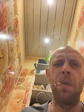 MaxDevilWhite online show from 02.20.26