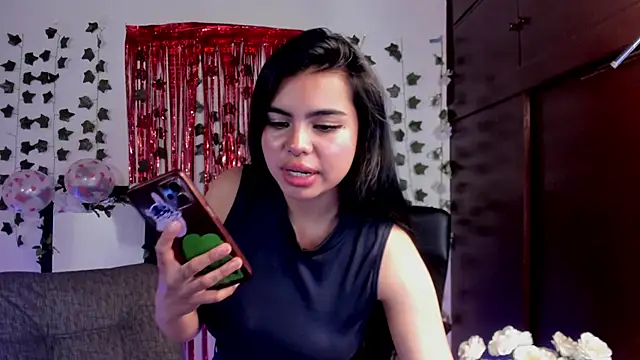 saray  jones online show from 02.14.25