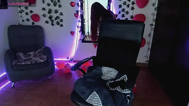 Snapshot of saray__jones chatting on 03.02.26 saray jones online show from 03.02.26