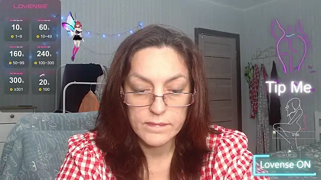 Soffya Soy online show from 11.14.25