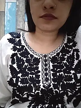 Snapshot of cute_IndianBabe chatting on 07.14.26 cute IndianBabe online show from 07.14.26