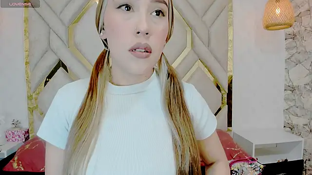 Lannajansen online show from 01.24.25