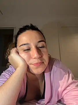 Snapshot of Riverdonttgo chatting on 10.22.25 Riverdonttgo online show from 10.22.25