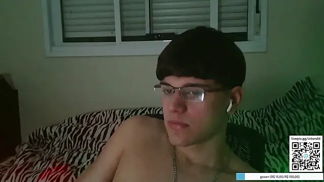 vitorsafado19 online show from 10.19.25