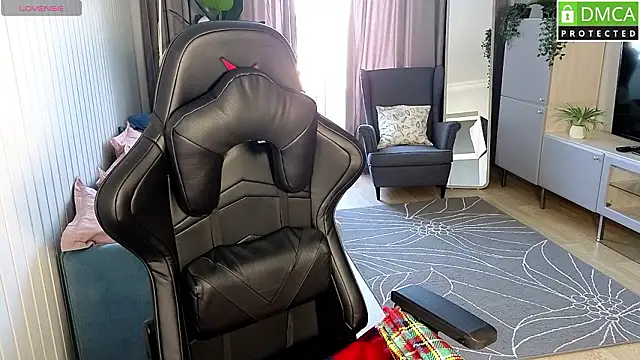 Snapshot of lu_muon chatting on 02.27.26 lu muon online show from 02.27.26