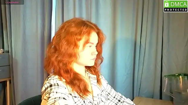 Snapshot of lu_muon chatting on 05.26.26 lu muon online show from 05.26.26