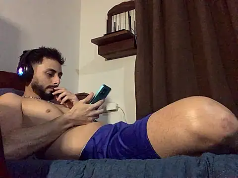 Nooneisthis online show from 03.05.26