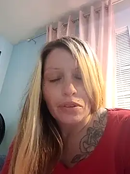 Snapshot of barbieinbondage7 chatting on 04.27.26 barbieinbondage7 online show from 04.27.26
