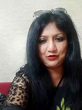 Snapshot of horny_lizia chatting on 06.19.26 horny lizia online show from 06.19.26