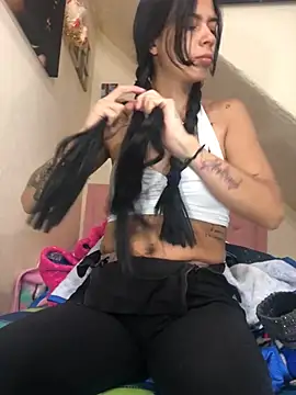 Madeline Cooper08 online show from 01.14.26