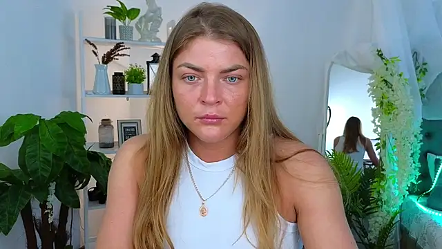 Donna Sun online show from 02.28.26