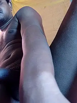 kingg4545 online show from 10.28.25