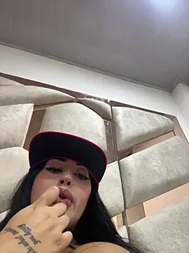 Snapshot of Girl_milk7 chatting on 03.03.26 Girl milk7 online show from 03.03.26