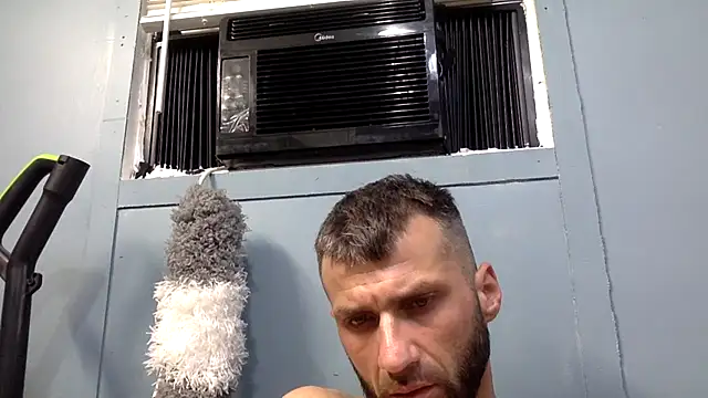 sexyhotstud12 online show from 12.18.25