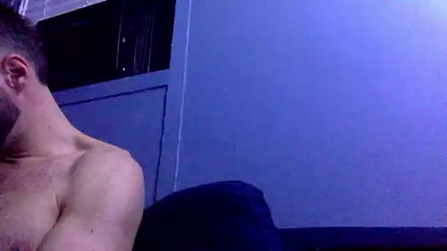 sexyhotstud12 online show from 01.16.26