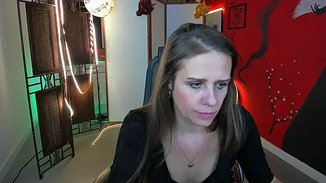 Snapshot of EmiliaBedy chatting on 01.29.25 EmiliaBedy online show from 01.29.25
