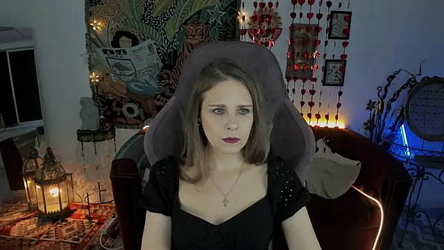 Snapshot of EmiliaBedy chatting on 02.27.25 EmiliaBedy online show from 02.27.25