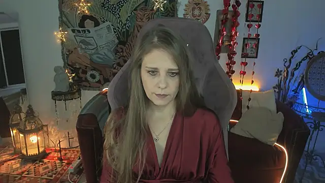Snapshot of EmiliaBedy chatting on 03.03.25 EmiliaBedy online show from 03.03.25