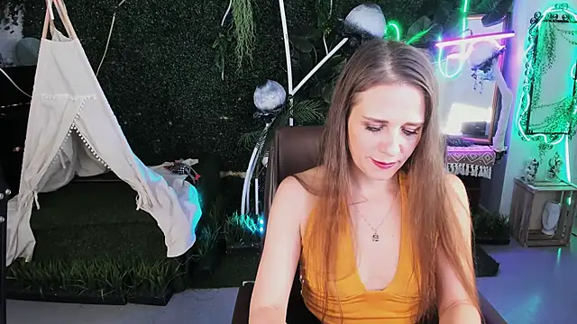 EmiliaBedy online show from 11.27.25