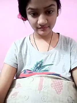 Snapshot of Tanu-00 chatting on 10.09.25 Tanu-00 online show from 10.09.25