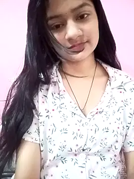 Snapshot of Tanu-00 chatting on 11.02.25 Tanu-00 online show from 11.02.25