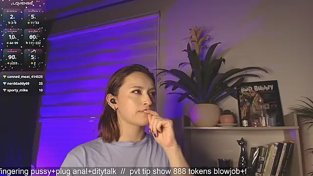 Mara Santoro online show from 02.18.25