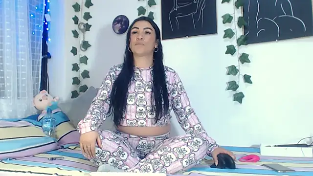 annyevans 1 online show from 11.03.25