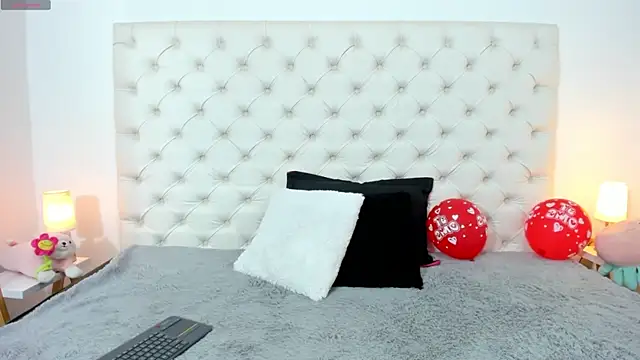 esmeralda06 online show from 02.18.25