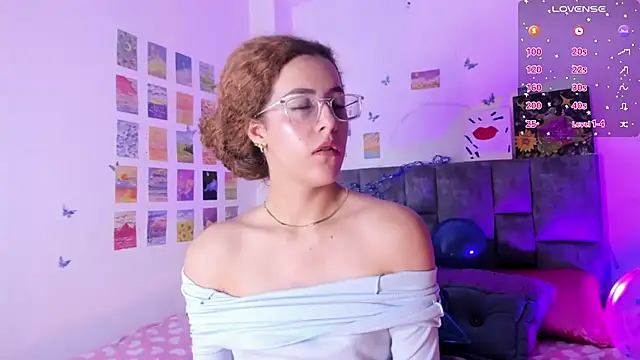 Isangel  online show from 03.21.25