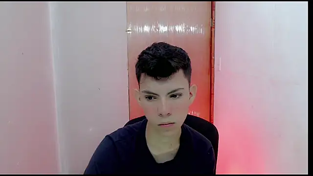 Snapshot of Alexxx_lov chatting on 02.12.25 Alexxx lov online show from 02.12.25