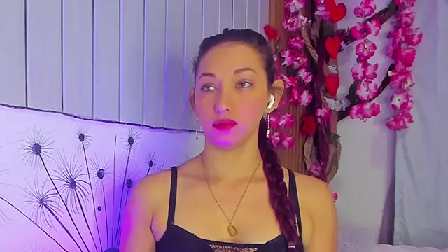 Snapshot of vicky__skinny_1 chatting on 03.07.25 vicky skinny 1 online show from 03.07.25