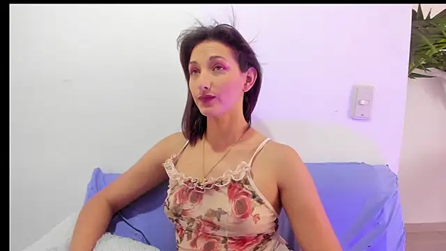 Snapshot of vicky__skinny_1 chatting on 03.09.25 vicky skinny 1 online show from 03.09.25