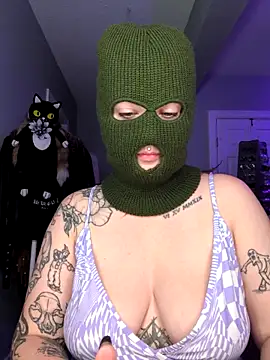 goblingirl888 online show from 10.08.25