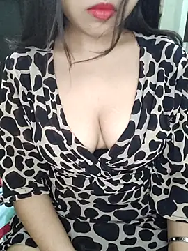 Snapshot of JANVI_MISHRA1 chatting on 05.05.26 JANVI MISHRA1 online show from 05.05.26