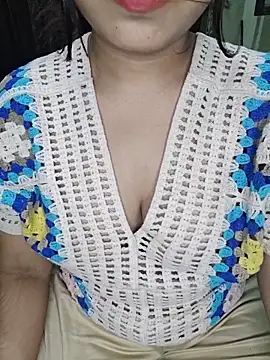 Snapshot of JANVI_MISHRA1 chatting on 05.18.26 JANVI MISHRA1 online show from 05.18.26