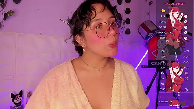 Snapshot of Ludovica6669 chatting on 02.10.25 Ludovica6669 online show from 02.10.25